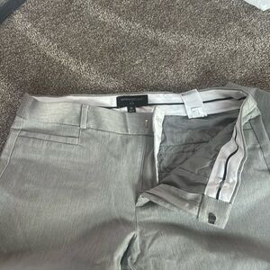 Banana Republic grey suiting women’s pants. Size 10.